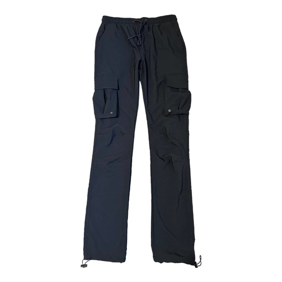 NWT Forever 21 Men Black Straight Leg Cargo Joggers, Size L - Picture 1 of 4